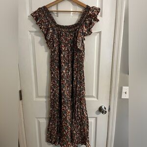 Moon River Size M Maxi/Midi Dress